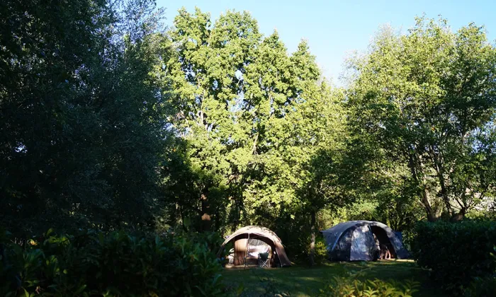 Camping - VILLEREST - Rhône-Alpes - L'oree Du Lac