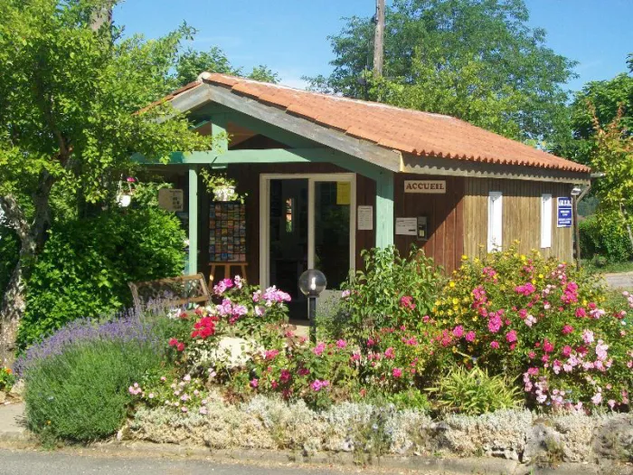 Camping - Villefranche-du-Périgord - Aquitaine - La Bastide
