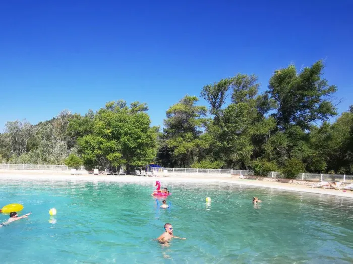 Camping - Beynes - Provence-Alpes-Côte d'Azur - La Célestine