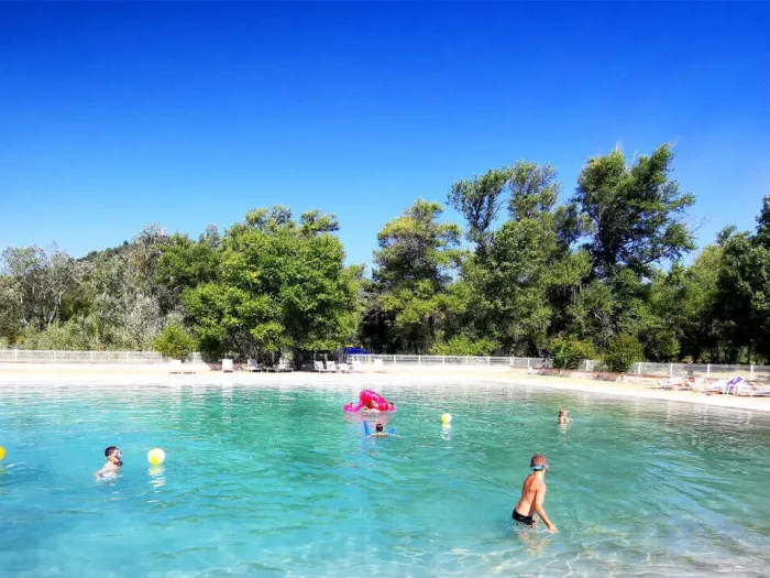 Camping - Beynes - Provence-Alpes-Côte d'Azur - La Célestine