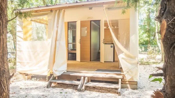 Camping - Saint-Martin-de-Crau - Provence-Alpes-Côte d'Azur - La Chapelette
