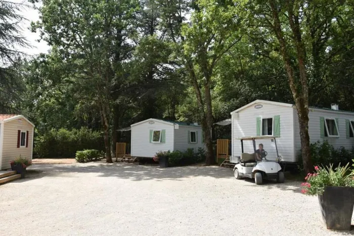 Camping - Vers - Midi-Pyrénées - La Chêneraie
