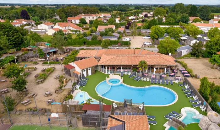 Camping - Saint-Hilaire-la-Forêt - Pays de Loire - La Grand'Métairie