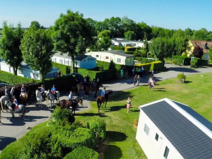 Camping - Saint-Quentin-en-Tourmont - Picardie - La Haie Penée