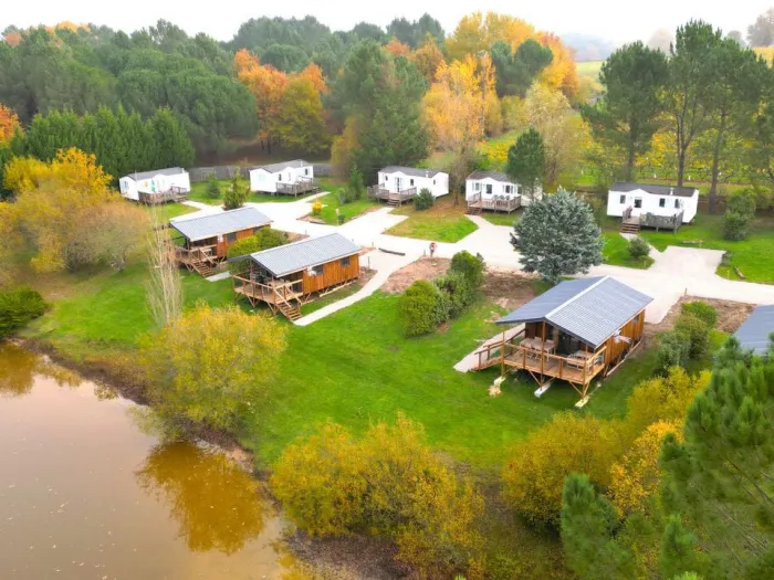Camping - Le Fouilloux - Poitou-Charentes - La Motte