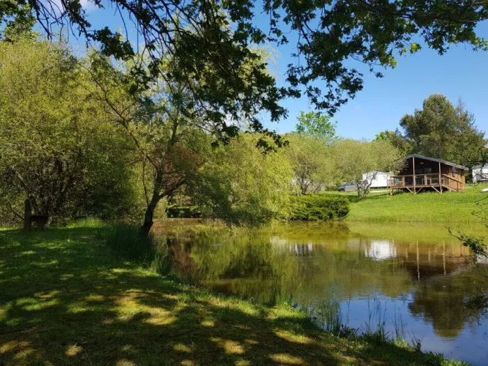 Camping - Le Fouilloux - Poitou-Charentes - La Motte