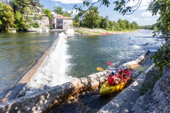 Camping - Joyeuse - Rhône-Alpes - La Nouzarède