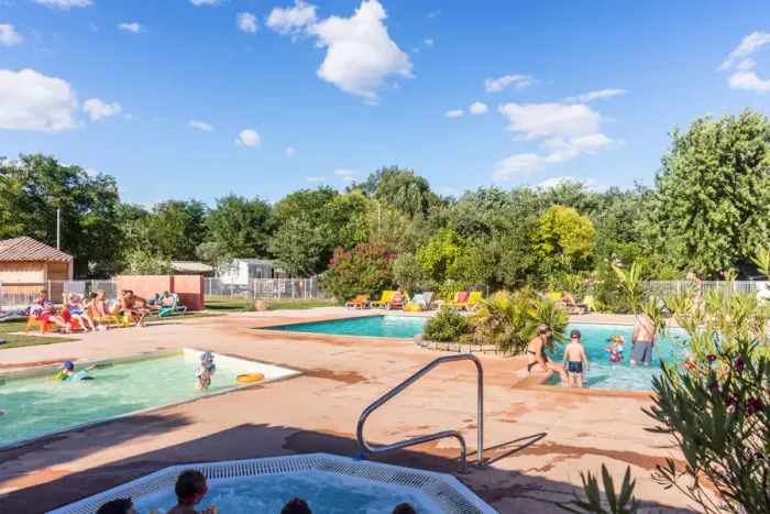 Camping - Joyeuse - Rhône-Alpes - La Nouzarède