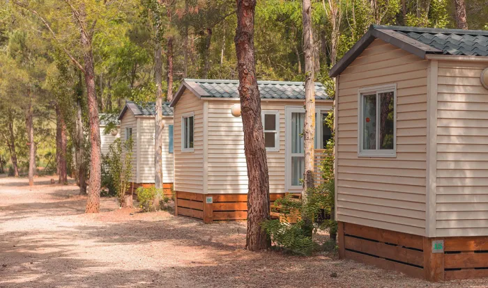 Camping - Tuchan - Languedoc-Roussillon - La Peirière