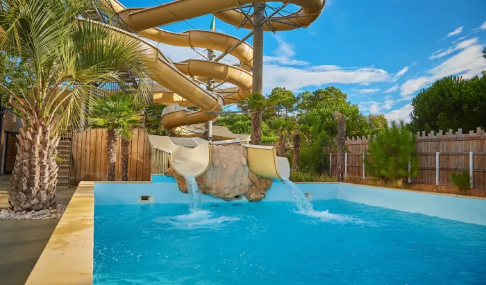 Camping - Les Mathes-La Palmyre - Poitou-Charentes - La Pinède