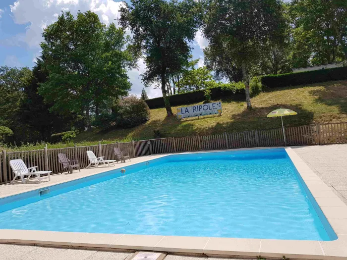Camping - Abjat Sur Bandiat - Aquitaine - La Ripole
