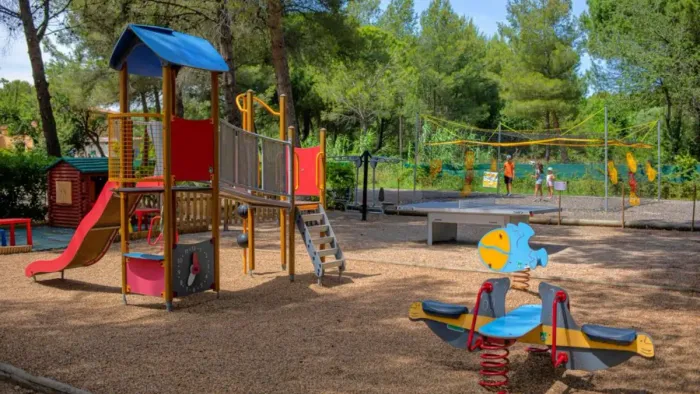 Camping - Martigues - Provence-Alpes-Côte d'Azur - La Source