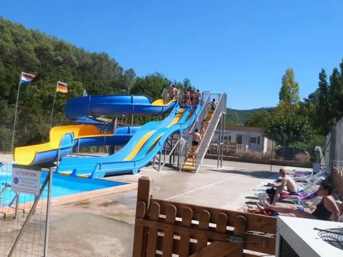 Camping - Sainte-Anastasie-sur-Issole - Provence-Alpes-Côte d'Azur - La Vidaresse