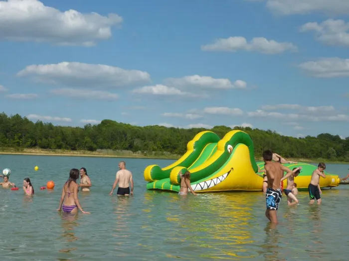 Camping Lac de Thoux