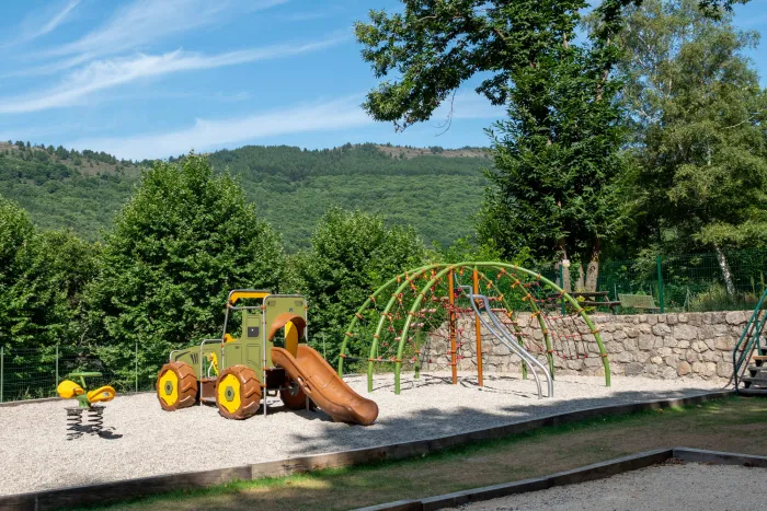 Camping - Villefort - Languedoc-Roussillon - Lac de Villefort