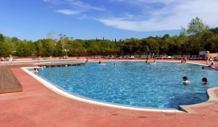 Camping - Clermont-l'Hérault - Languedoc-Roussillon - Lac du Salagou