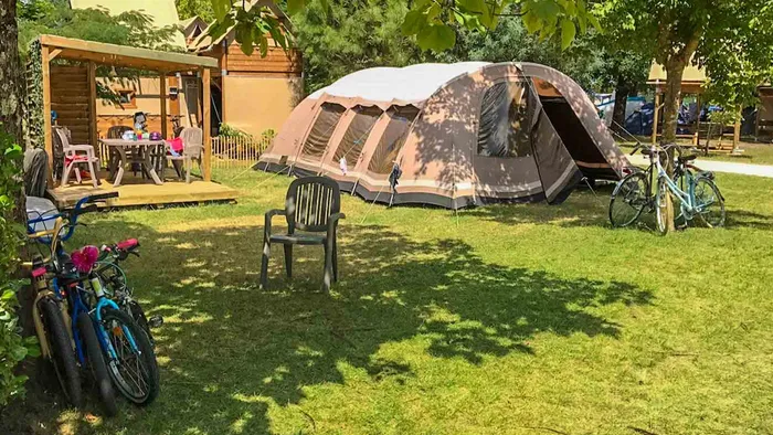Camping - Hourtin - Aquitaine - Le Bon Coin