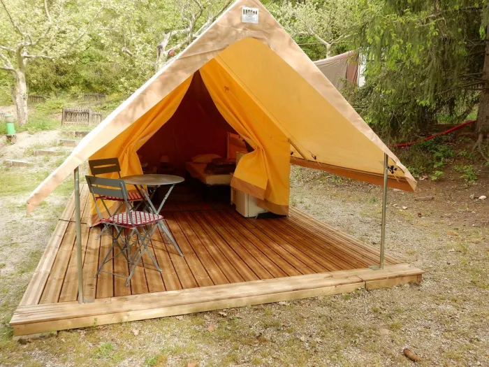 Camping - Tallard - Provence-Alpes-Côte d'Azur - Le Chêne