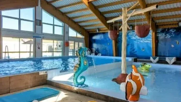 Camping - Notre-Dame-de-Monts - Pays de Loire - Le Clos Du Bourg