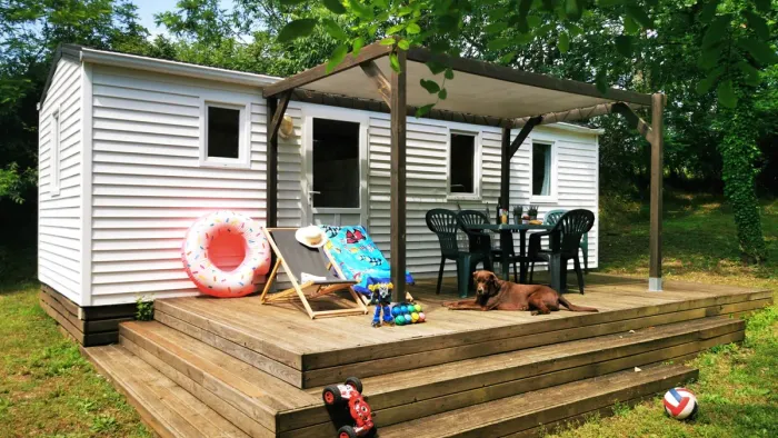 Camping - Chauzon - Rhône-Alpes - Le Coin Charmant