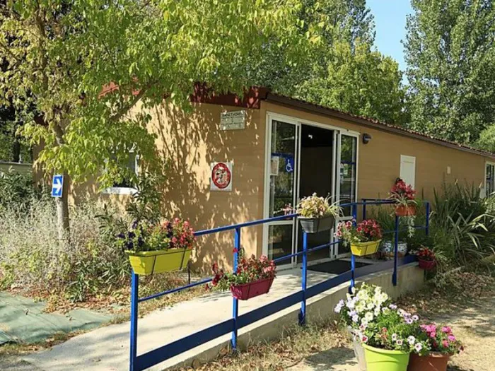 Camping - Poussan - Languedoc-Roussillon - Le Garel
