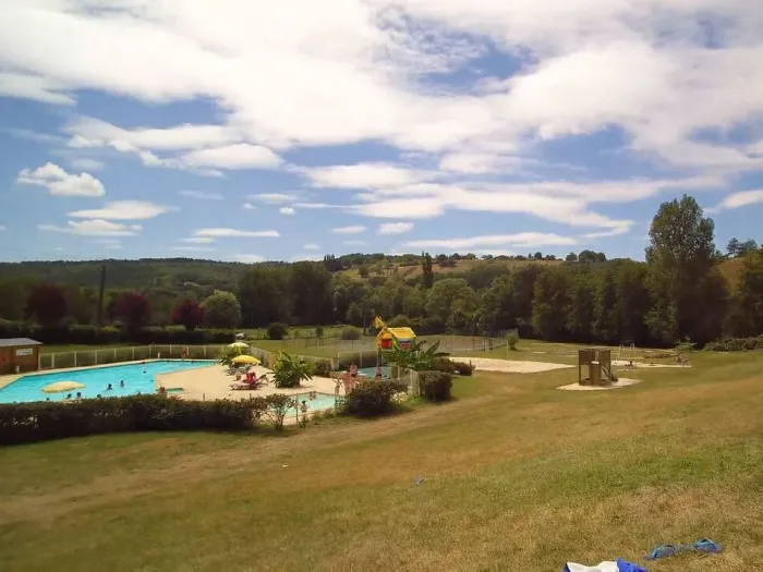Camping - Plazac - Aquitaine - Le Lac