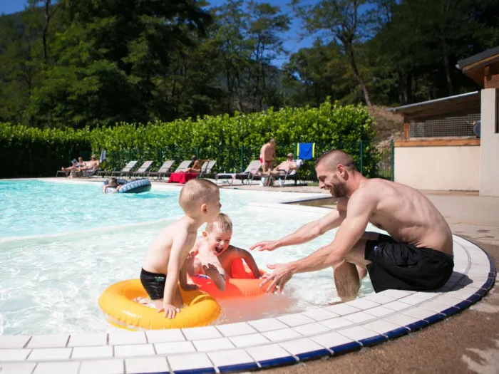 Camping - Ax-les-Thermes - Midi-Pyrénées - Le Malazéou