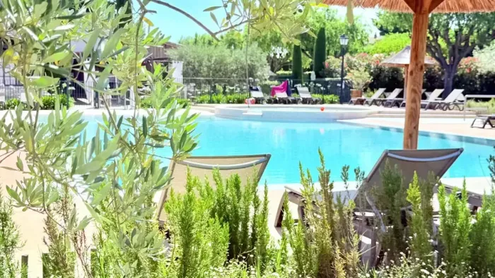 Camping Le Monplaisir - Saint-Rémy-de-Provence