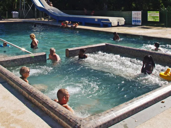 Camping - Martres-Tolosane - Midi-Pyrénées - Le Moulin