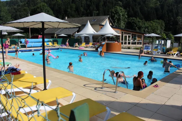 Camping - Singles - Auvergne - Le Moulin de Serre