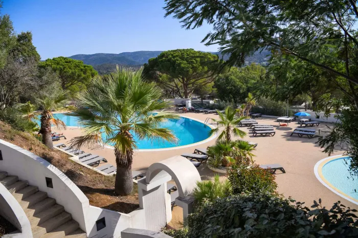 Camping - Bormes-les-Mimosas - Provence-Alpes-Côte d'Azur - Le Parc de Bormes