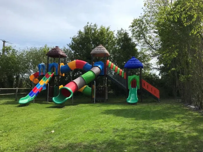 Camping - Quettehou - Basse-Normandie - Le Rivage