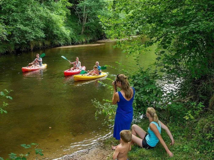 Camping - Sainte-Sigolène - Auvergne - Le Vaubarlet