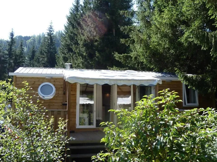 Camping - Sainte-Sigolène - Auvergne - Le Vaubarlet