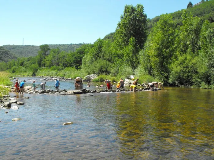 Camping - Tournon sur Rhône - Rhône-Alpes - Les Acacias