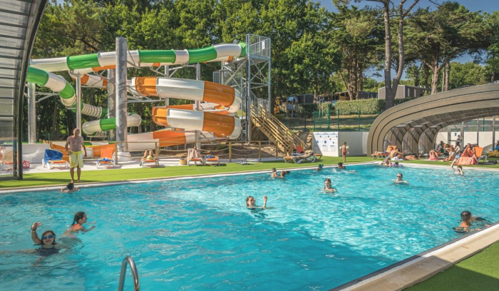Camping Les Ajoncs d'Or background-poster