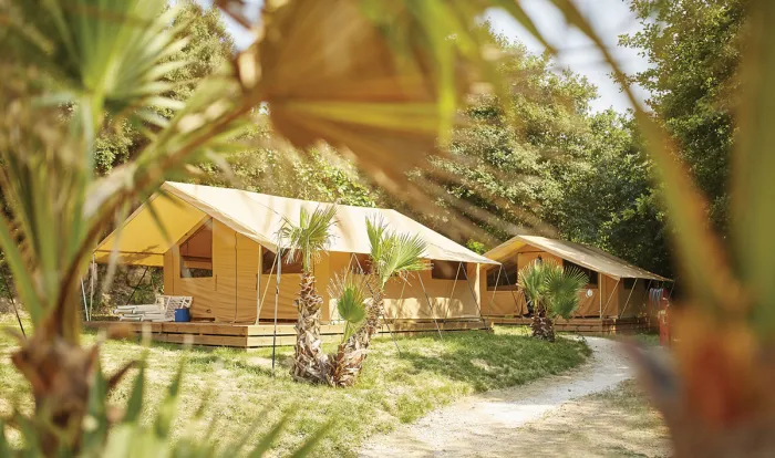 Camping - Laroque-des-Albères - Languedoc-Roussillon - Les Albères