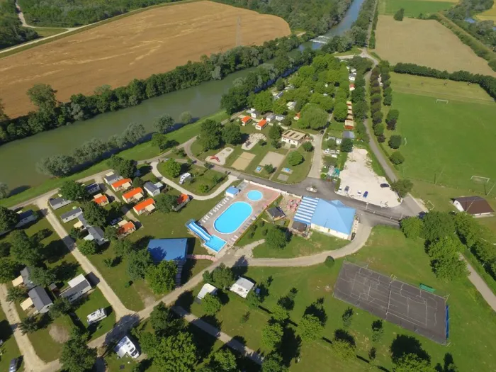 Camping - Parcey - Franche-Comté - Les Bords de Loue
