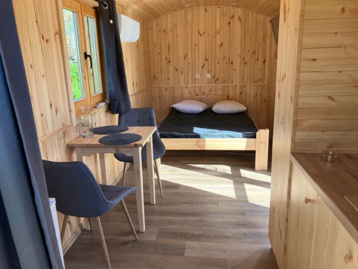 Camping - Argenton-sur-Creuse - Grand Centre - Les Chambons