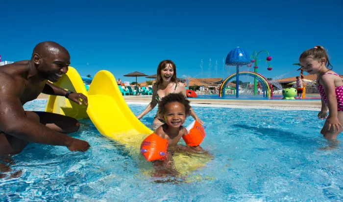Camping - Les Mathes-La Palmyre - Poitou-Charentes - Les Charmettes