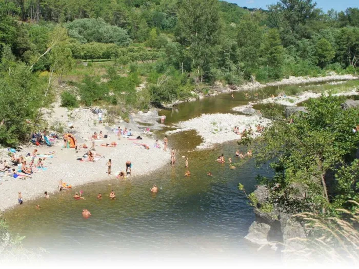 Camping - Ribes - Rhône-Alpes - Les Chataigniers