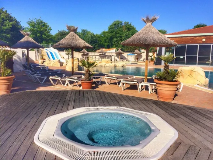 Camping - Saint-Georges-d'Oléron - Poitou-Charentes - Les Gros Joncs