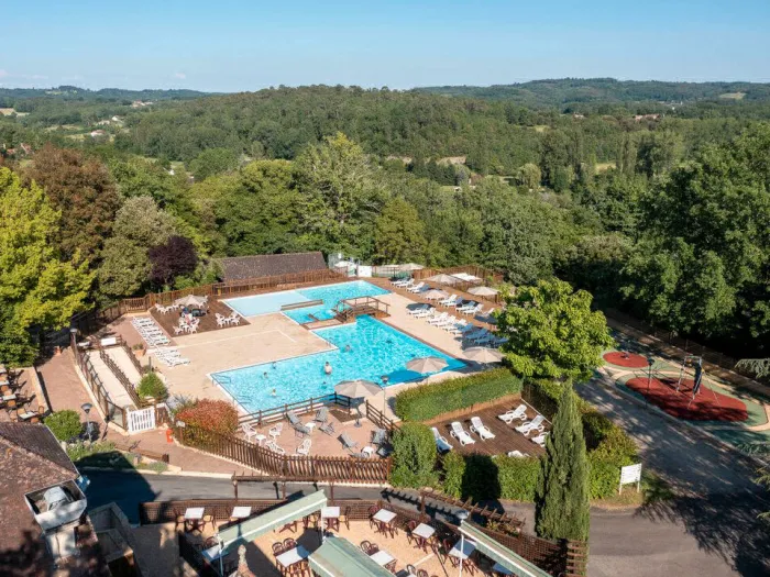 Camping - Sainte-Nathalène - Aquitaine - Les Grottes des Roffy