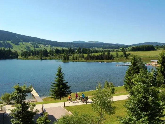 Camping - Pont-de-Poitte - Franche-Comté - Les Pêcheurs