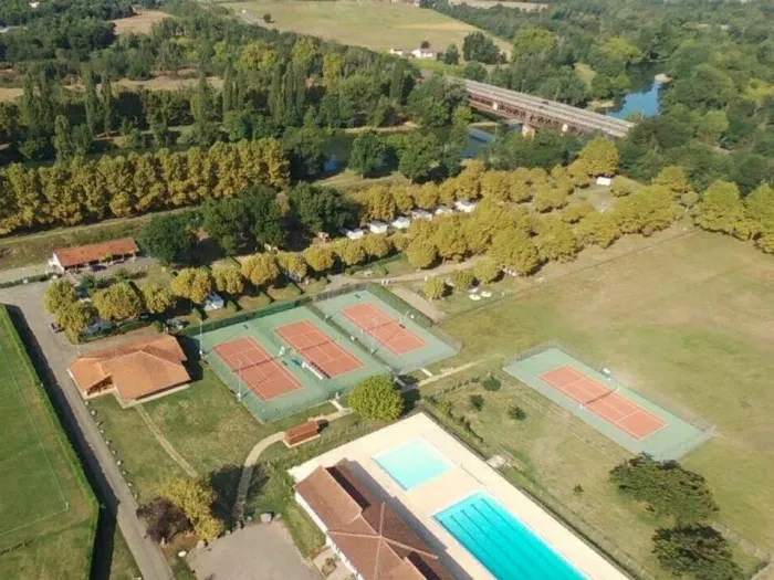 Camping - Saint-Sever - Aquitaine - Les Rives de l'Adour
