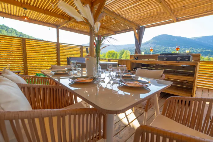 Camping - Tourrettes sur Loup - Provence-Alpes-Côte d'Azur - Les Rives du Loup