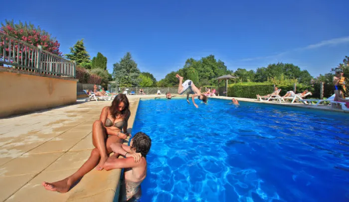 Camping - Proissans - Aquitaine - Les Terrasses Du Perigord