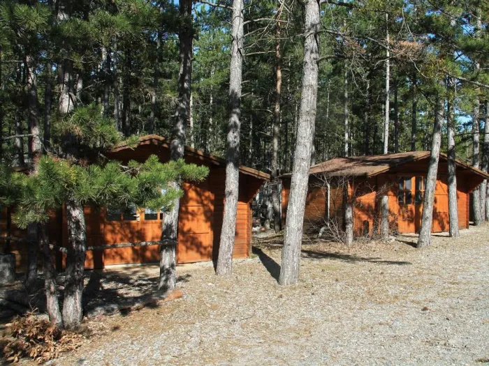 Camping - Rochebrune - Provence-Alpes-Côte d'Azur - Les Trois Lacs
