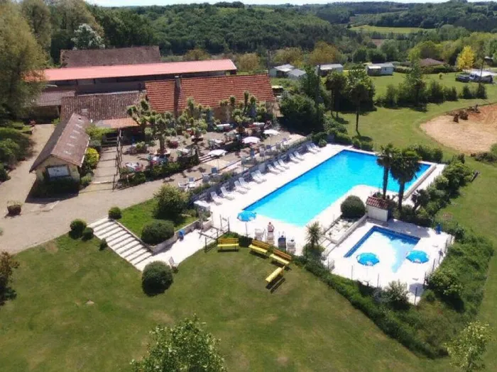 Camping - Douville - Aquitaine - Lestaubière