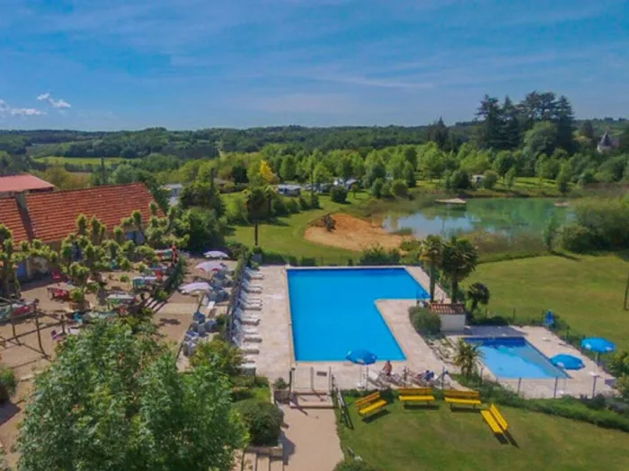 Camping - Douville - Aquitaine - Lestaubière